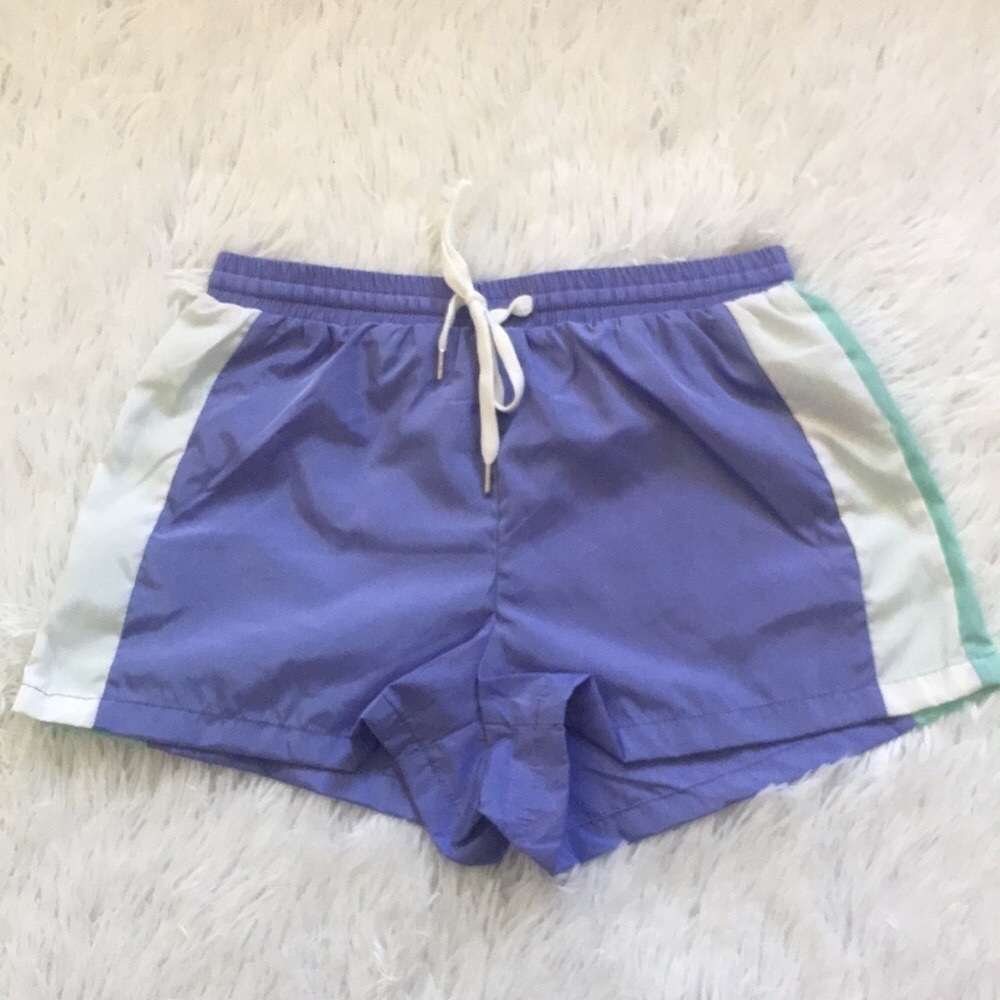 New look Sports lavender shorts mint/white panel